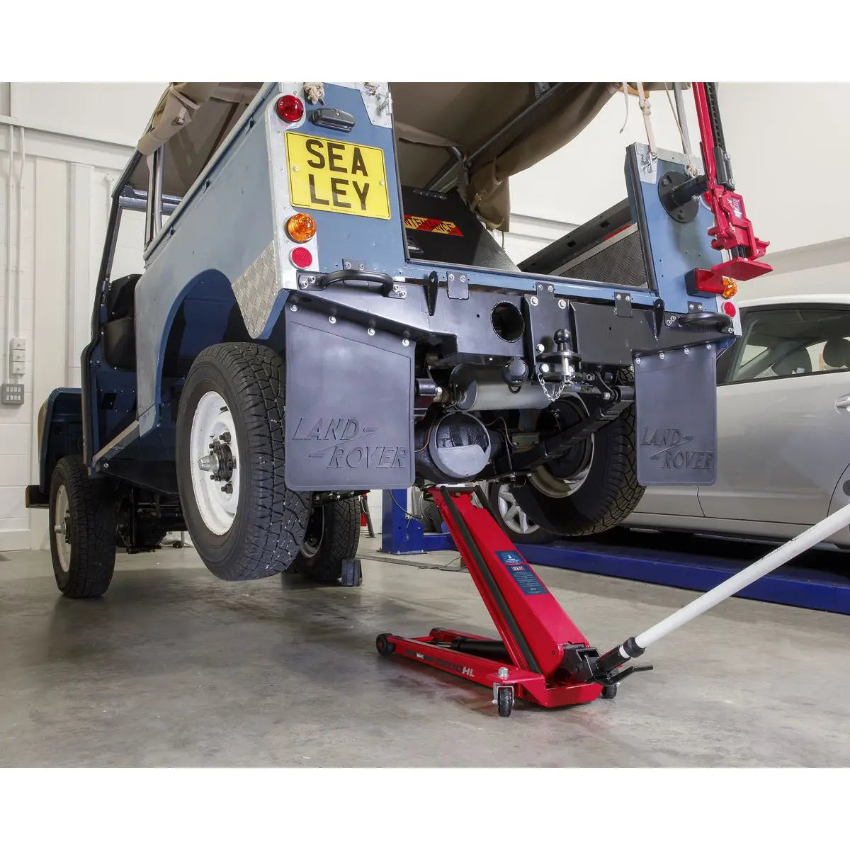 Sealey High Lift Low Profile Trolley Jack 2 Tonne