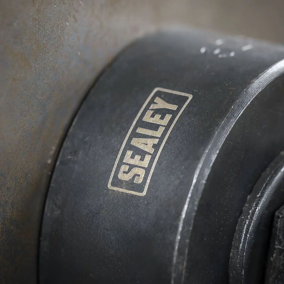 Sealey Hole Cutter Punch Screw 32.5mm White Rose Tools