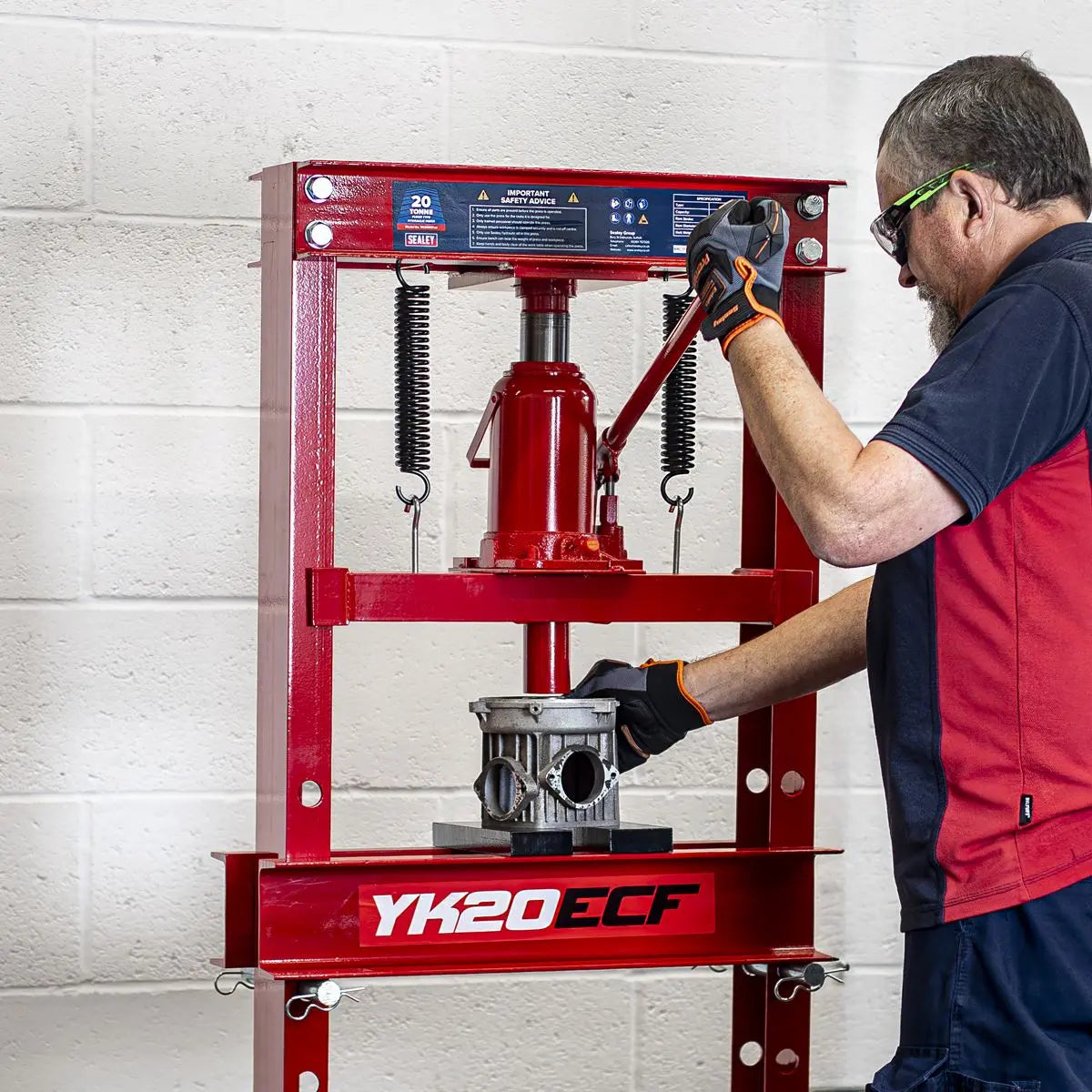 Sealey Hydraulic Floor Type Press 20 Tonne White Rose Tools
