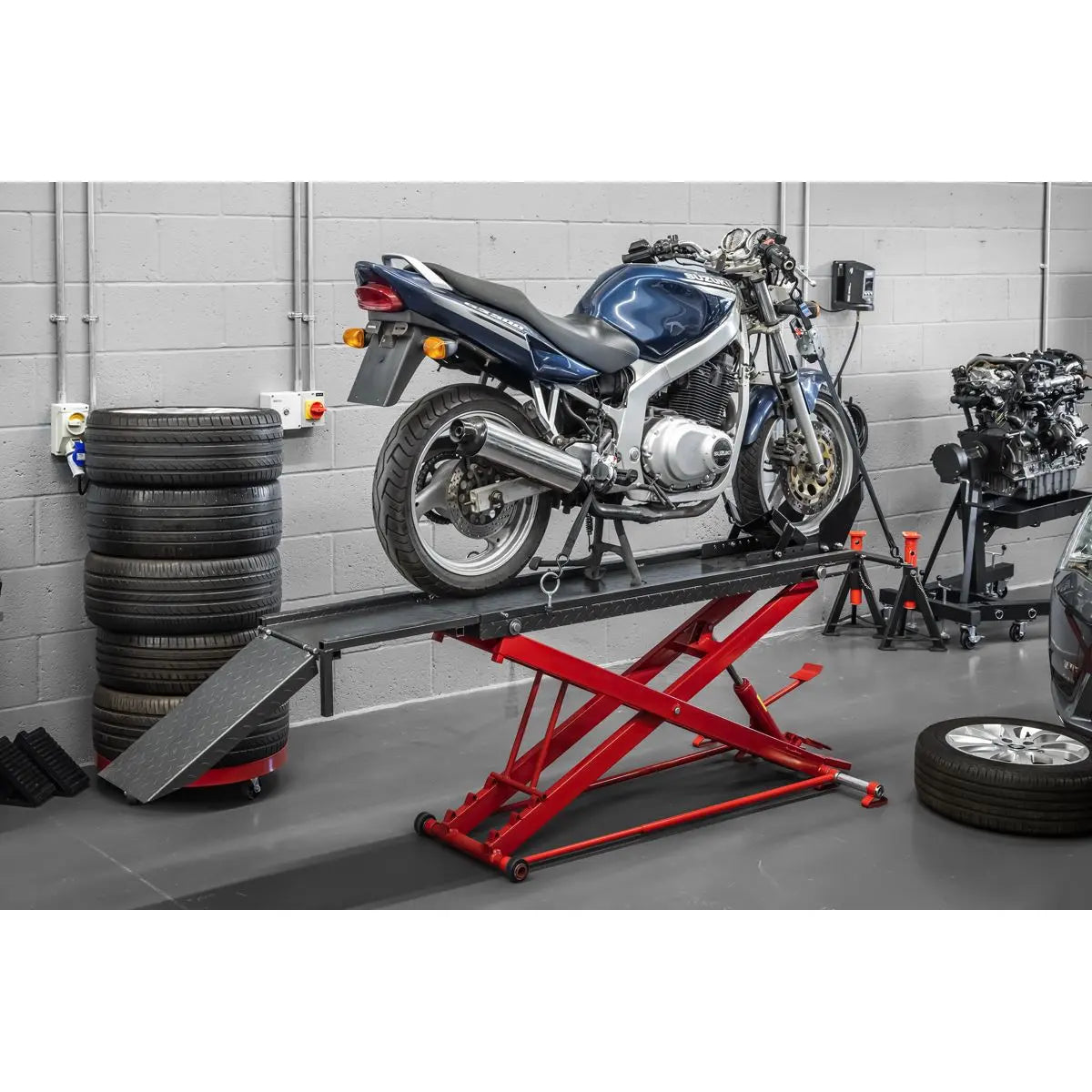 Sealey Hydraulic Motorcycle Lift 450kg Capacity White Rose Tools