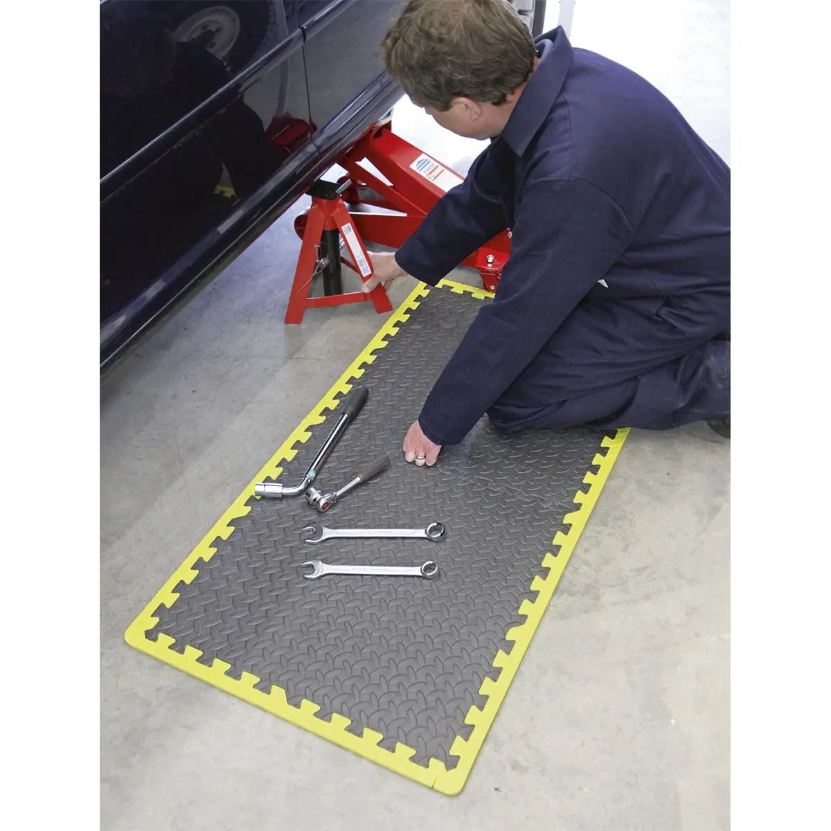 Sealey Interlocking EVA Foam Workshop Mat Set with Hi-Vis Edges 1240 x 1825mm