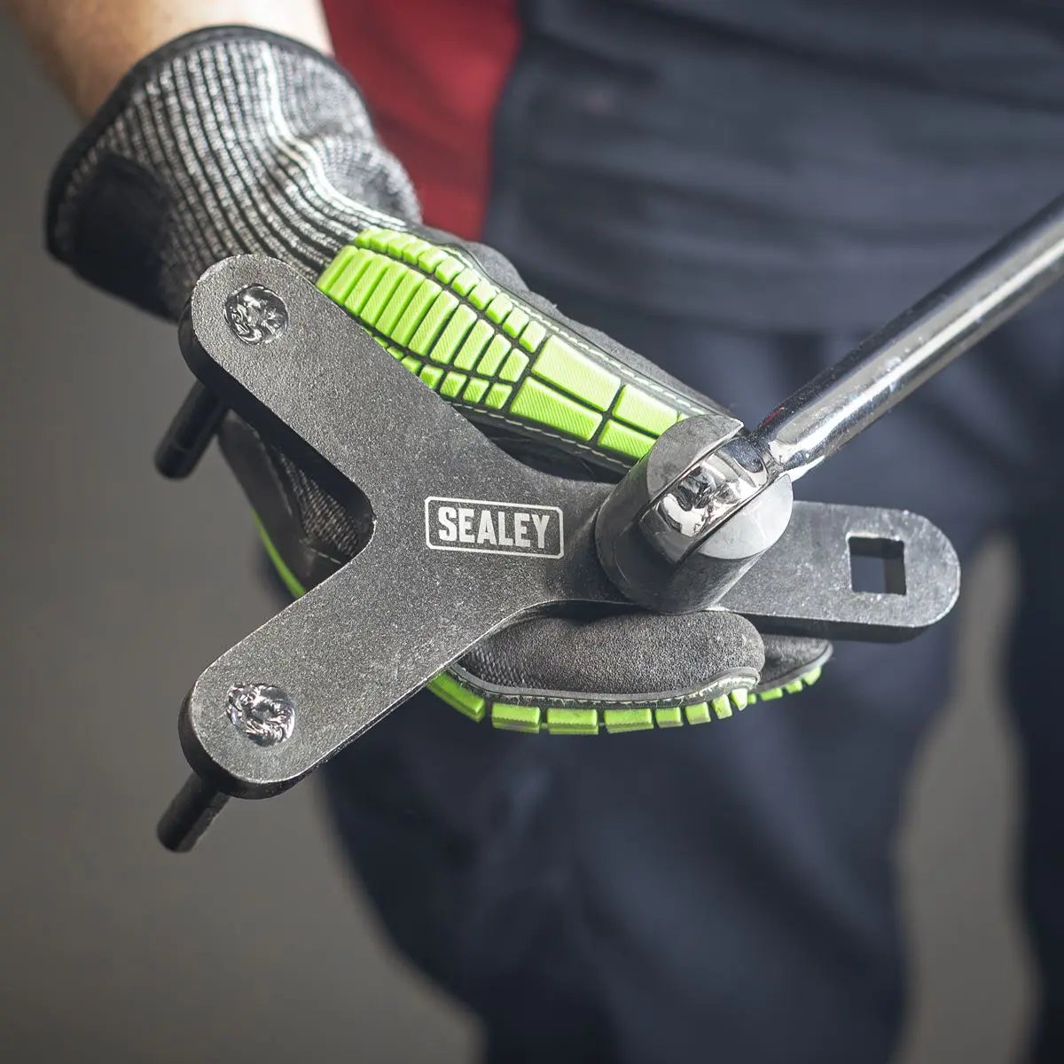 Sealey Lower Control Arm & Ball Joint Removal Tool White Rose Tools