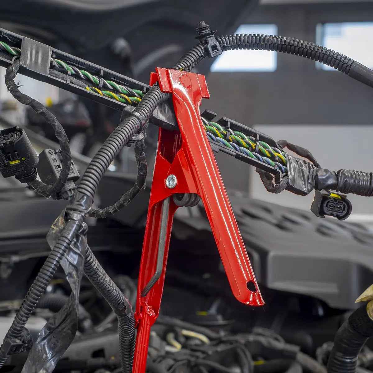 Sealey Magnetic Small Parts Holder White Rose Tools