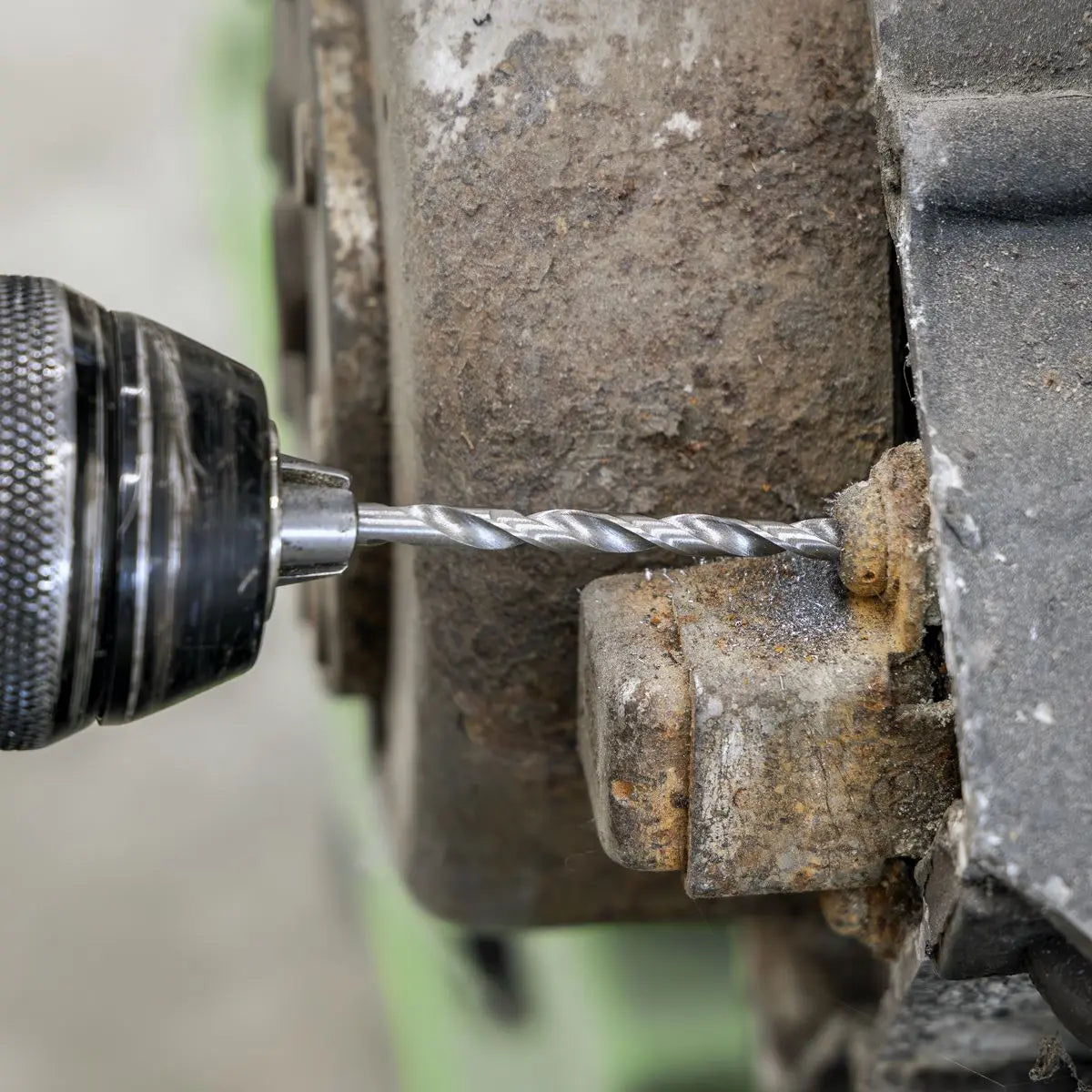 Sealey Master Nut, Bolt & Screw Extractor Set 56pc  White Rose Tools