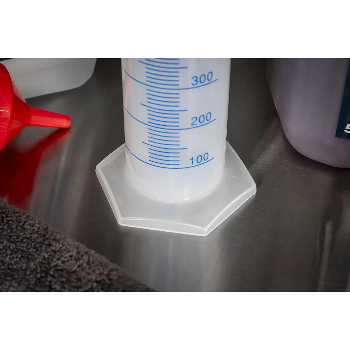 Sealey Measuring Cylinder Graduated 1000ml White Rose Tools