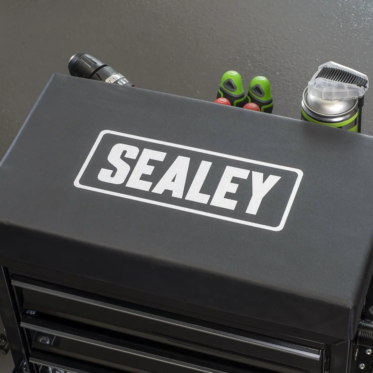 Sealey Mechanic's Utility Seat & Toolbox - Black - White Rose Tools
