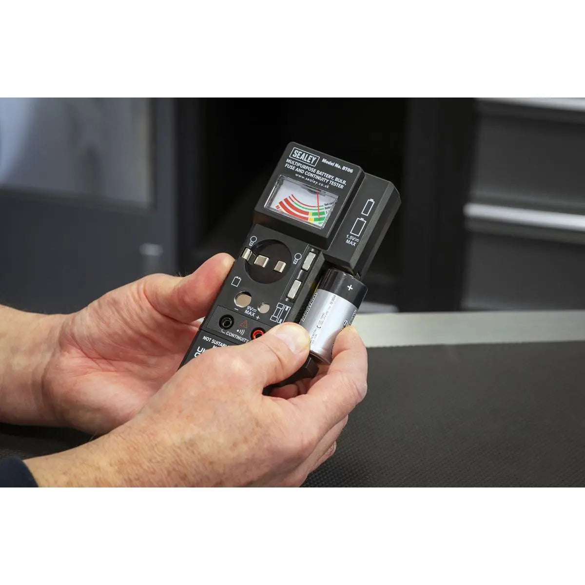 Sealey Multipurpose Battery, Bulb, Fuse & Continuity Tester  White Rose Tools
