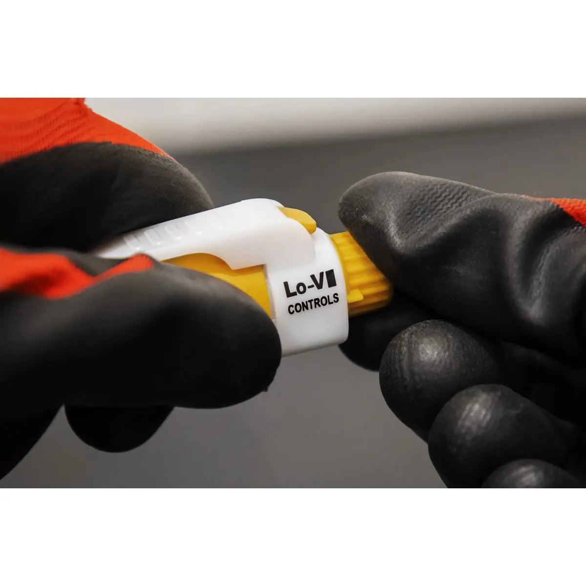 Sealey Non Contact Voltage Tester 80-1000v Electrical Pen Detector Audible Indication