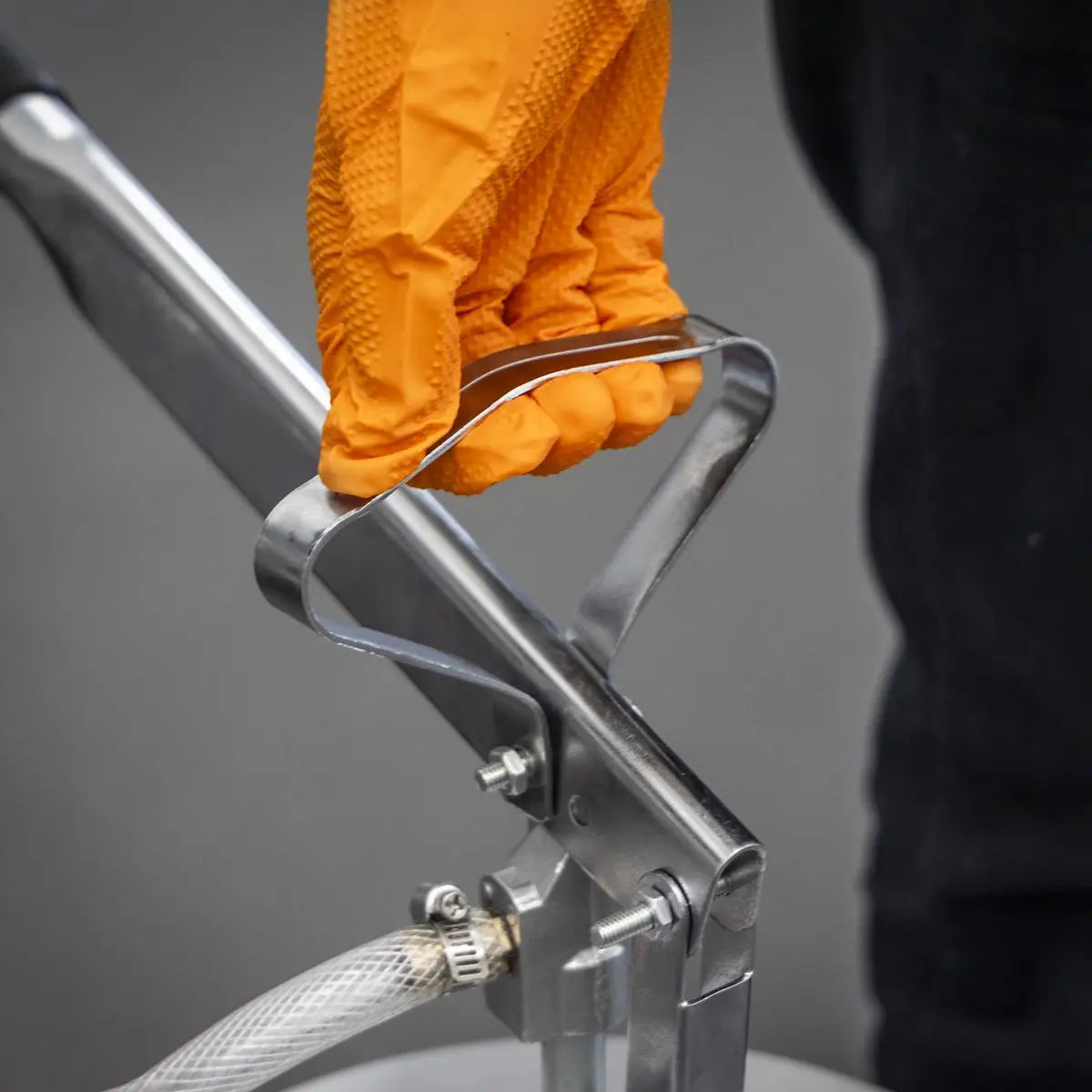 Sealey Oil Dispensing Unit 14L White Rose Tools