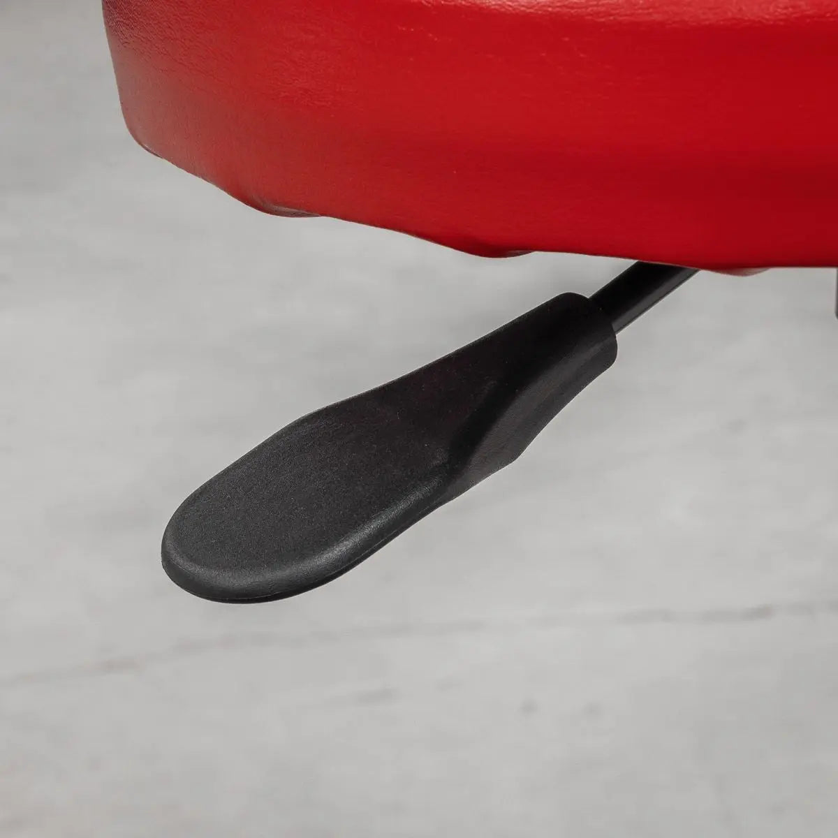 Sealey Pneumatic Mechanic's Seat White Rose Tools