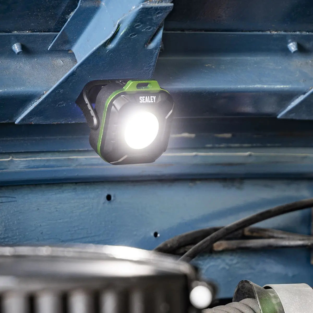 Sealey Pocket Floodlight 5W COB LED White Rose Tools