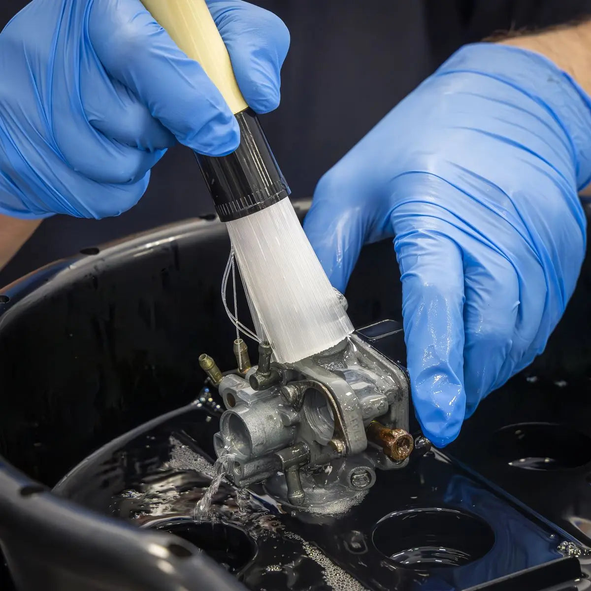 Sealey Portable Bucket Parts Washer with Brush 14L White Rose Tools