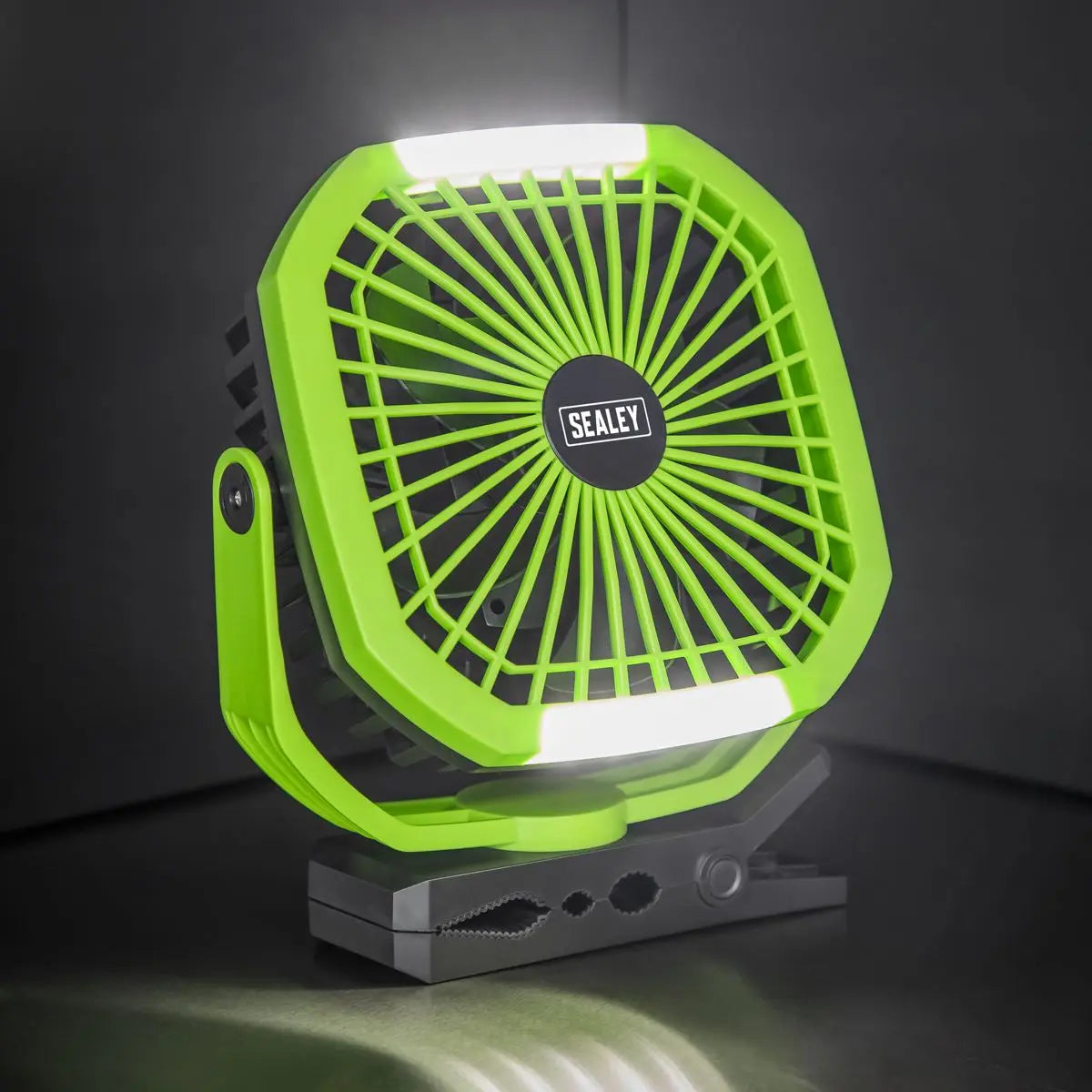 Sealey Portable Clip Fan with Worklight 8" 4 Speeds  White Rose Tools