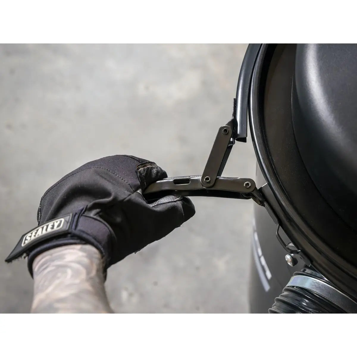 Sealey Portable Dust Extractor 50L 1200W White Rose Tools