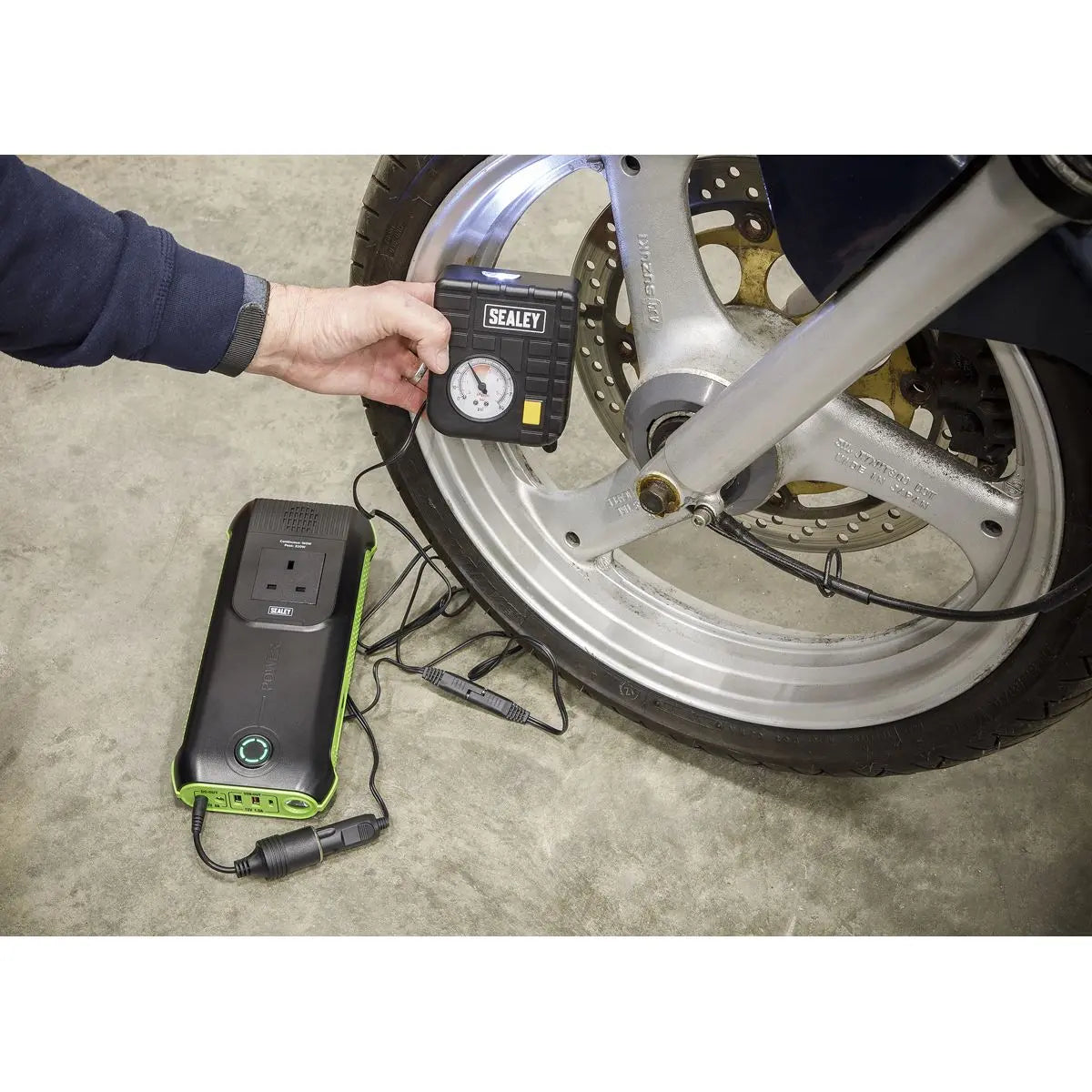 Sealey Power Pack 160W AC 115Wh Capacity - Lithium  White Rose Tools