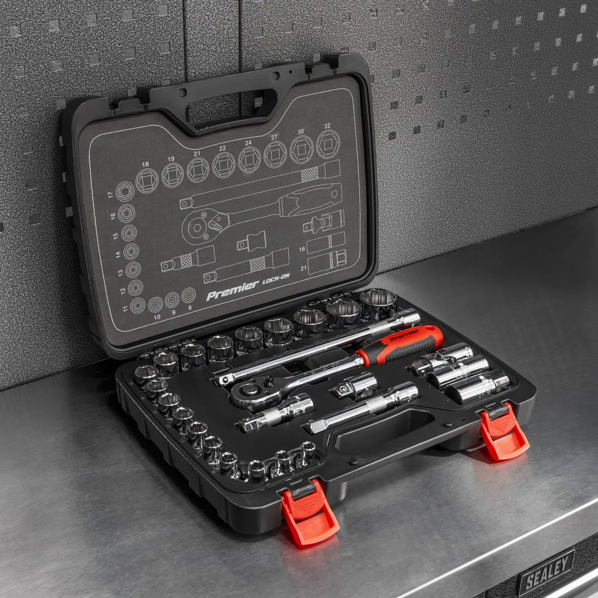 Sealey Premier 26 Piece 1/2" Drive Lock On Socket Set 8-32mm Ratchet Handle