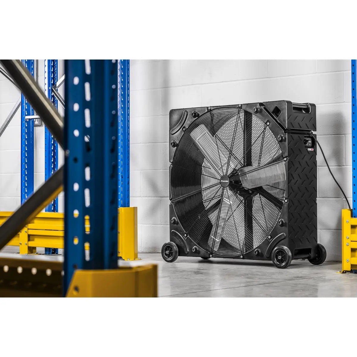 Sealey Premier 42" Industrial High Velocity Rotomould Drum Fan 3-Speed 230V White Rose Tools