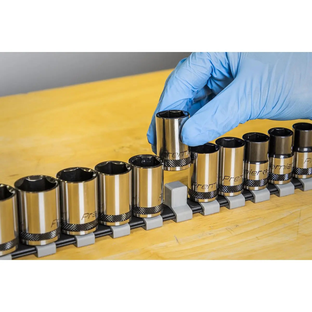 Sealey Premier Black Socket Set 13pc 1/2"Sq Drive Metric - Premier Black