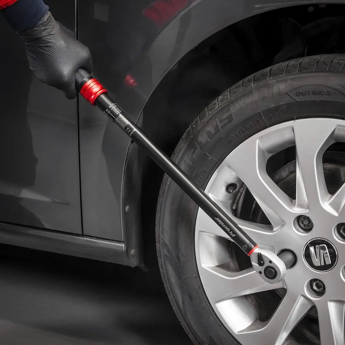 Sealey Premier Black Torque Wrench Micrometer 1/2"Sq Drive Calibrated 60-330Nm - Premier Black White Rose Tools