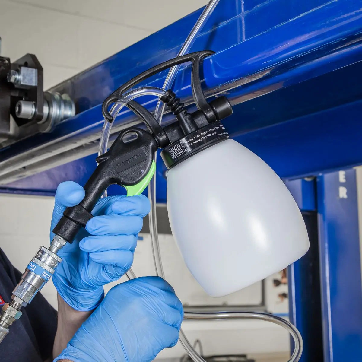 Sealey Premier Brake & Clutch Bleeder Pneumatic Vacuum 1.2L White Rose Tools