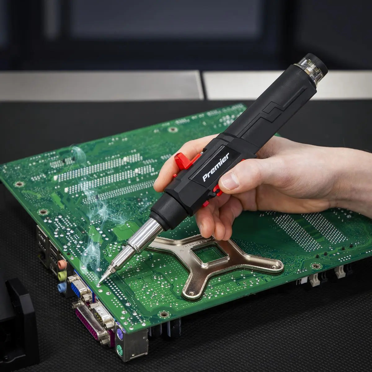 Sealey Premier Butane Soldering Iron Kit 3-in-1 Quick Release White Rose Tools