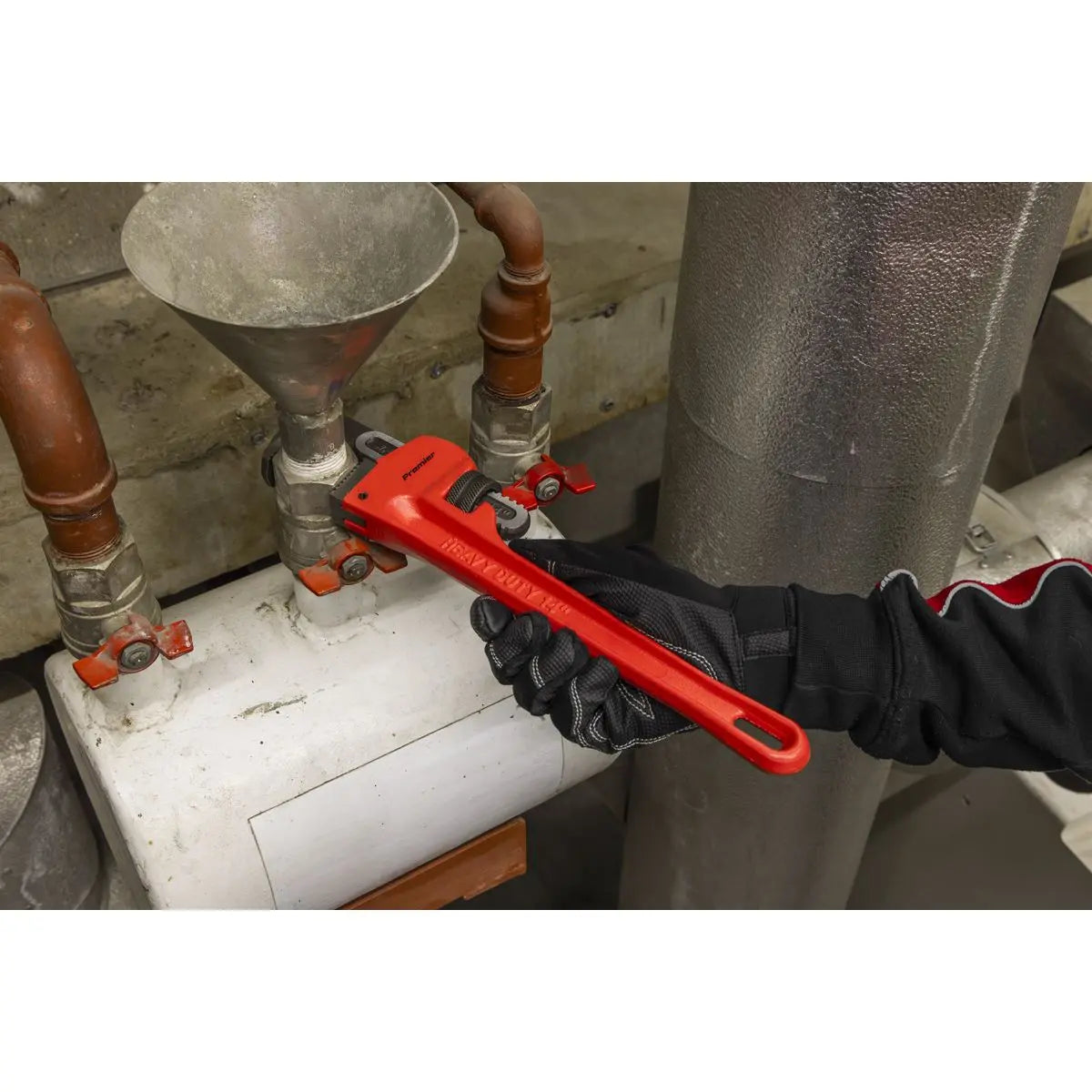 Sealey Premier Cast Steel Pipe Wrench European Pattern 350mm White Rose Tools