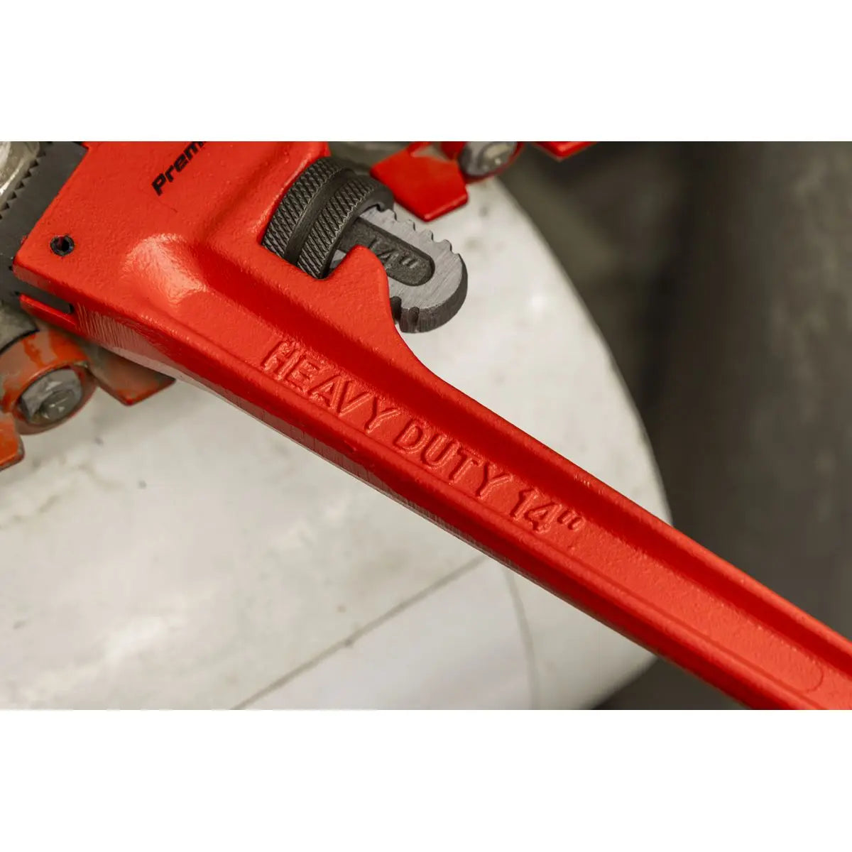 Sealey Premier Cast Steel Pipe Wrench European Pattern 350mm White Rose Tools