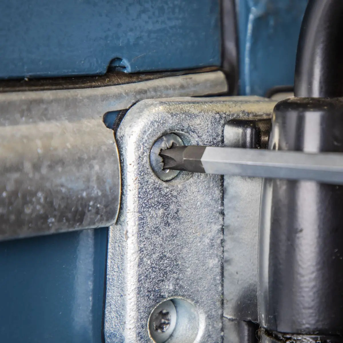 Sealey Premier Extra-Long Hammer-Thru Screwdriver Set Hi-Vis Green 450mm 3pc