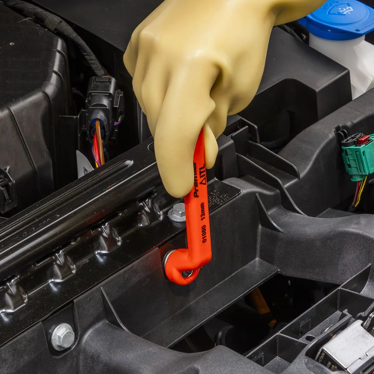 Sealey Premier Hybrid & Electric Vehicle Battery Tool Kit 19pc