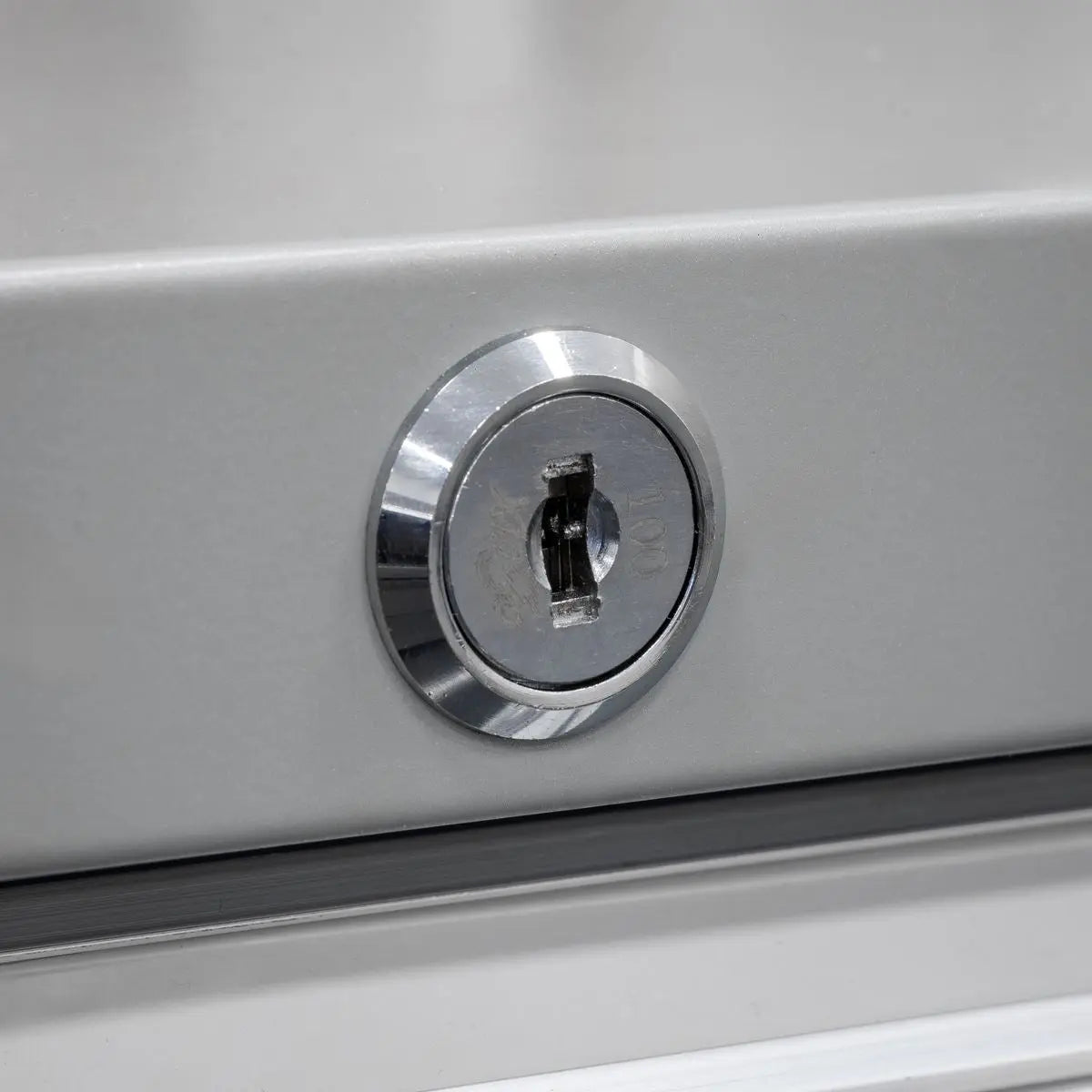 Sealey Premier Industrial Cabinet Industrial 6 Drawer  White Rose Tools