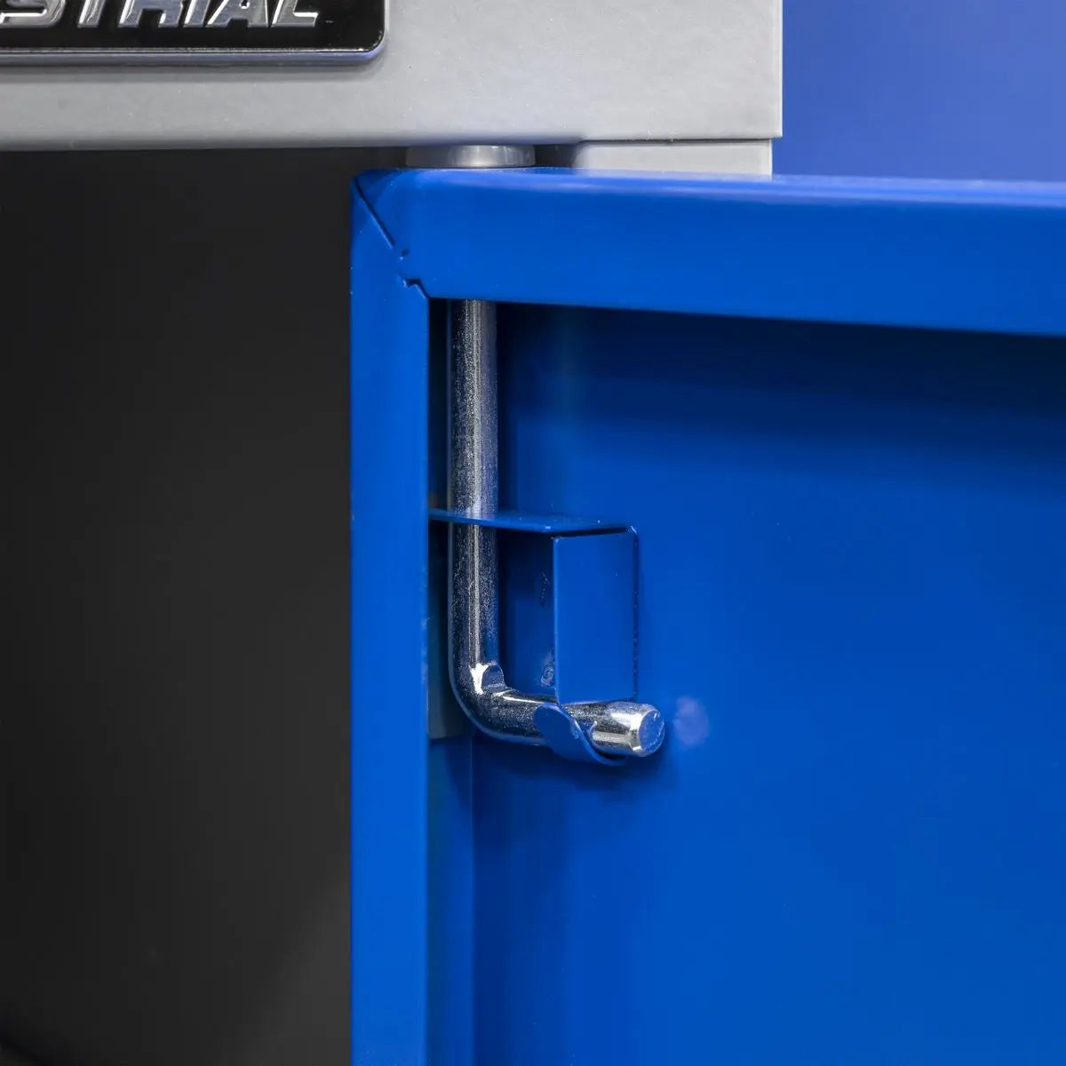 Sealey Premier Industrial Mobile Industrial Cabinet 1 Shelf Locker  White Rose Tools