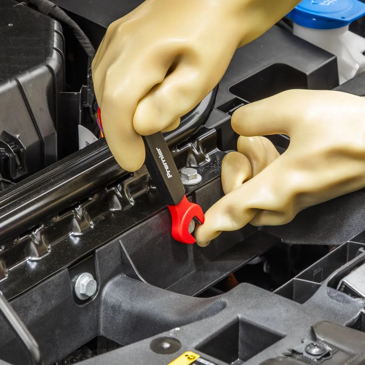 Sealey Premier Insulated Open-End Spanner Set with Tool Tray 7pc VDE Approved  White Rose Tools