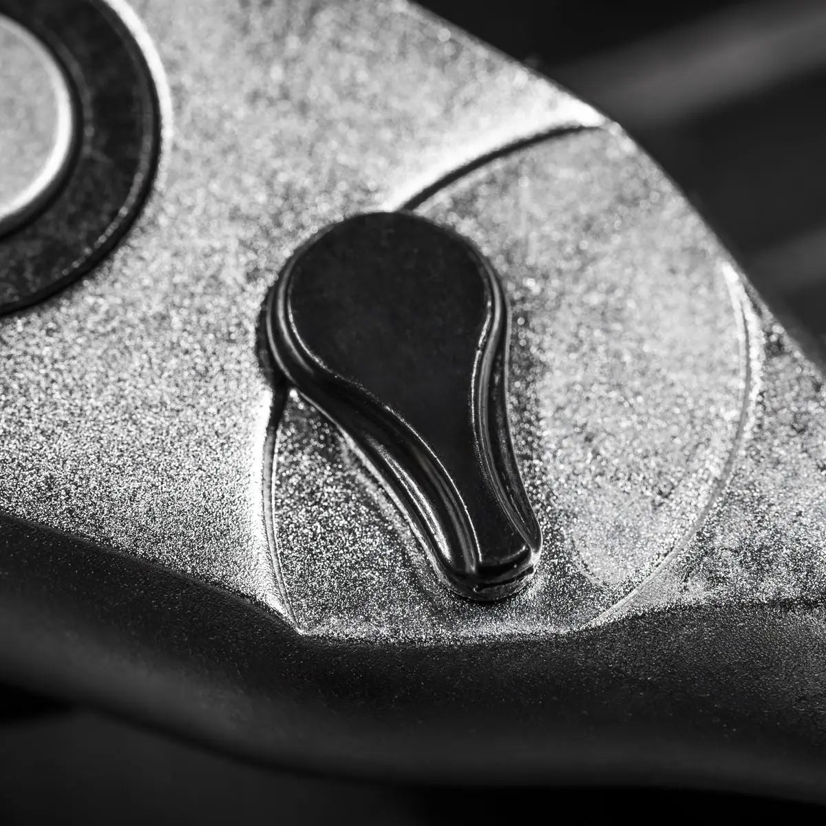 Sealey Premier Platinum Ratchet Wrench 3/8"Sq Drive 90-Tooth Flip Reverse - Premier Platinum  White Rose Tools