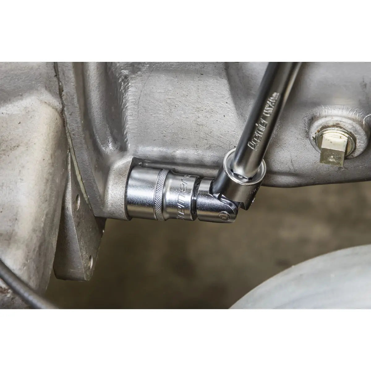 Sealey Premier Platinum Socket Set 1/4" & 1/2"Sq Drive 108pc - Premier Platinum White Rose Tools