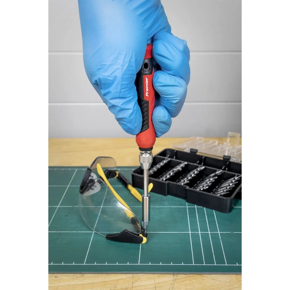 Sealey Premier Precision Bit Screwdriver Set 32pc White Rose Tools