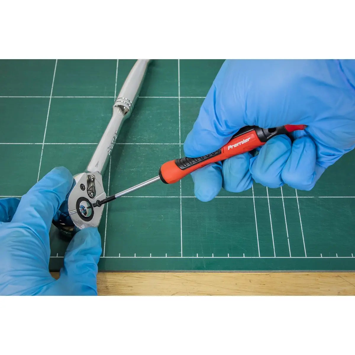 Sealey Premier Precision Screwdriver Set 25pc White Rose Tools