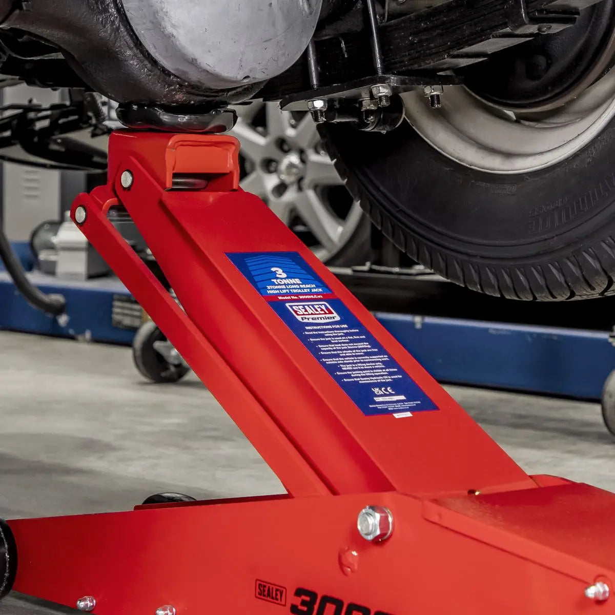 Sealey Premier Premier Long Reach High Lift Trolley Jack 3 Tonne
