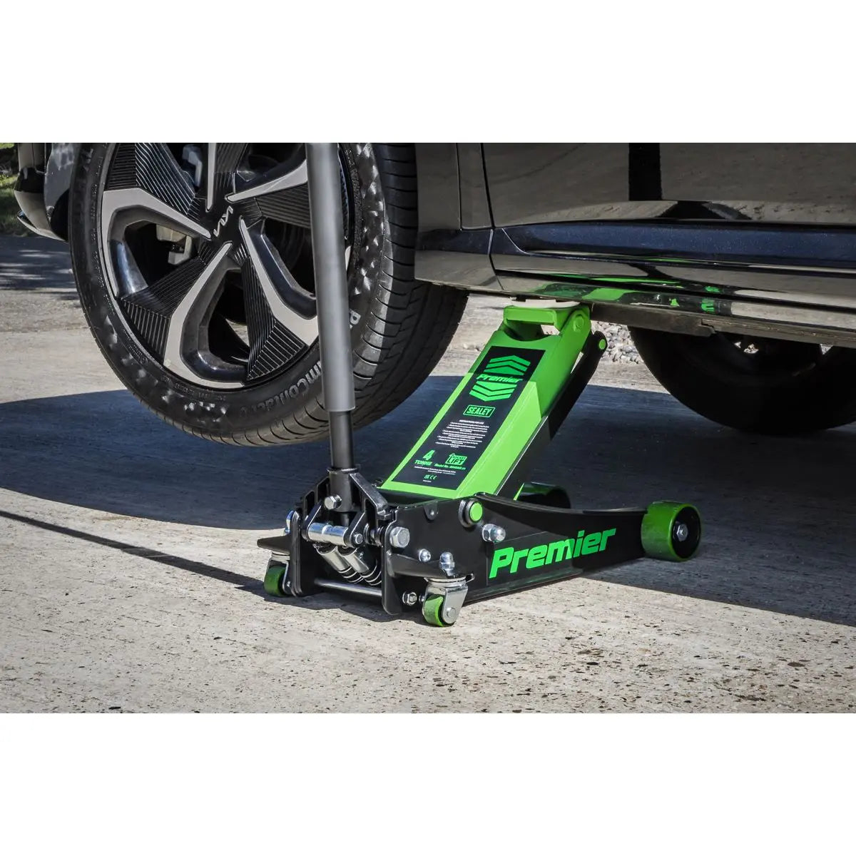 Sealey Premier Premier Low Profile Trolley Jack with Rocket Lift 4 Tonne - Green