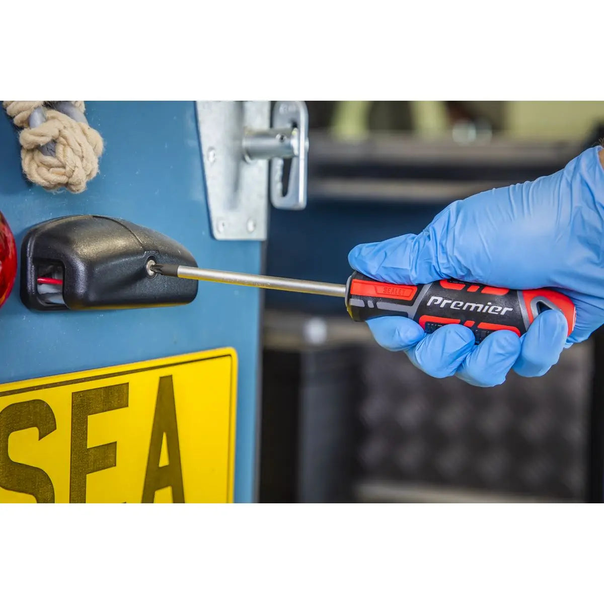 Sealey Premier Screwdriver & Bit Set 33pc GripMAX®