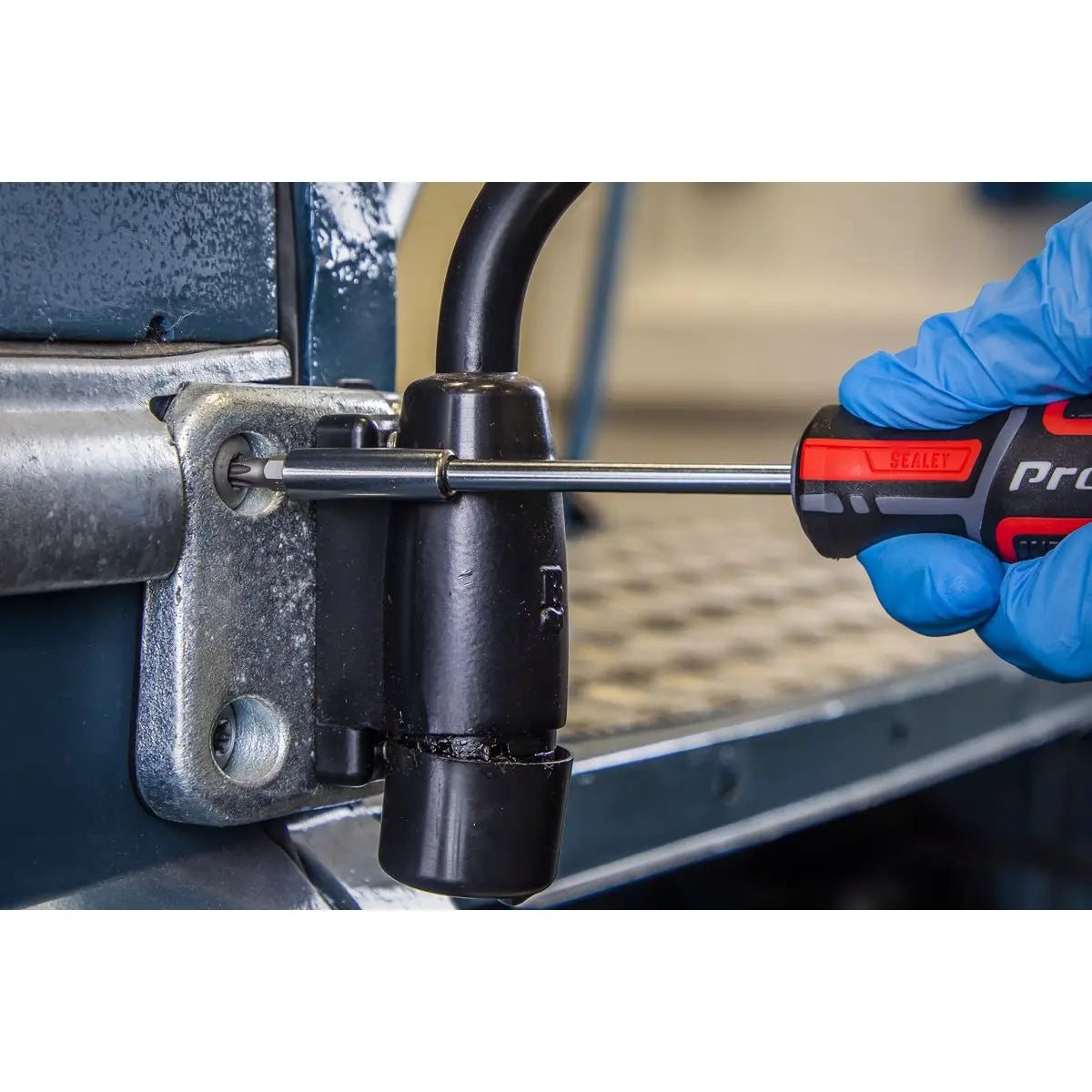 Sealey Premier Screwdriver & Bit Set 33pc GripMAX®