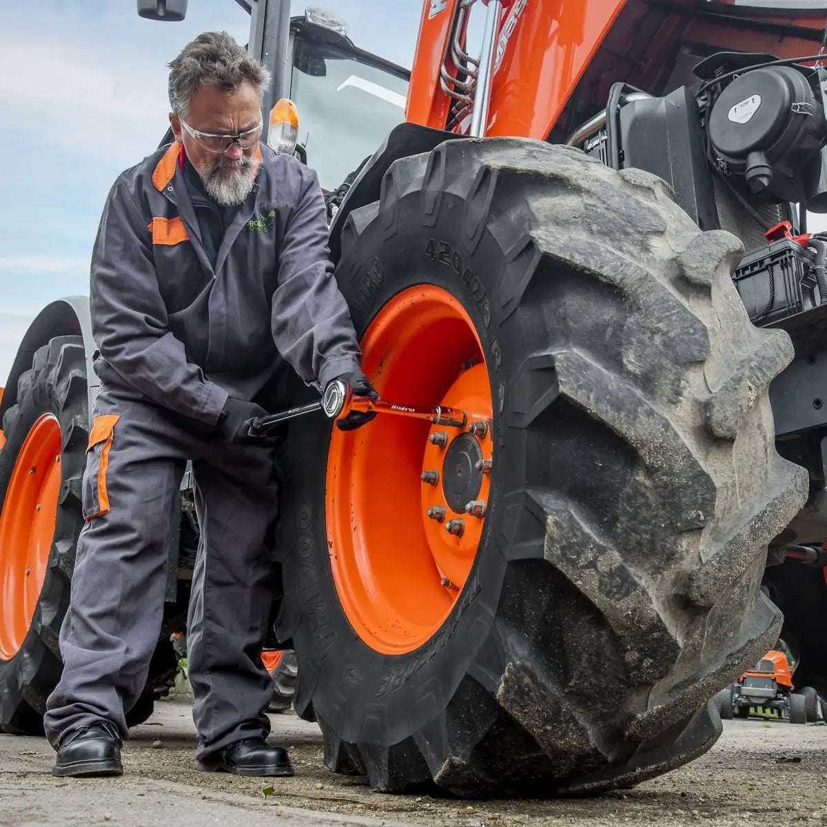 Sealey Premier Socket Set 15pc 3/4"Sq Drive 12-point WallDrive® White Rose Tools