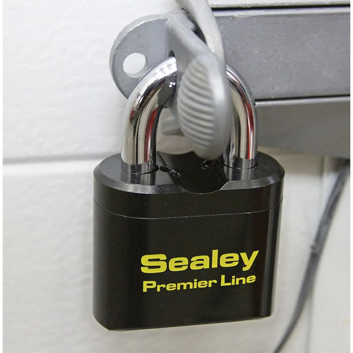 Sealey Premier Steel Body Combination Padlock 62mm White Rose Tools