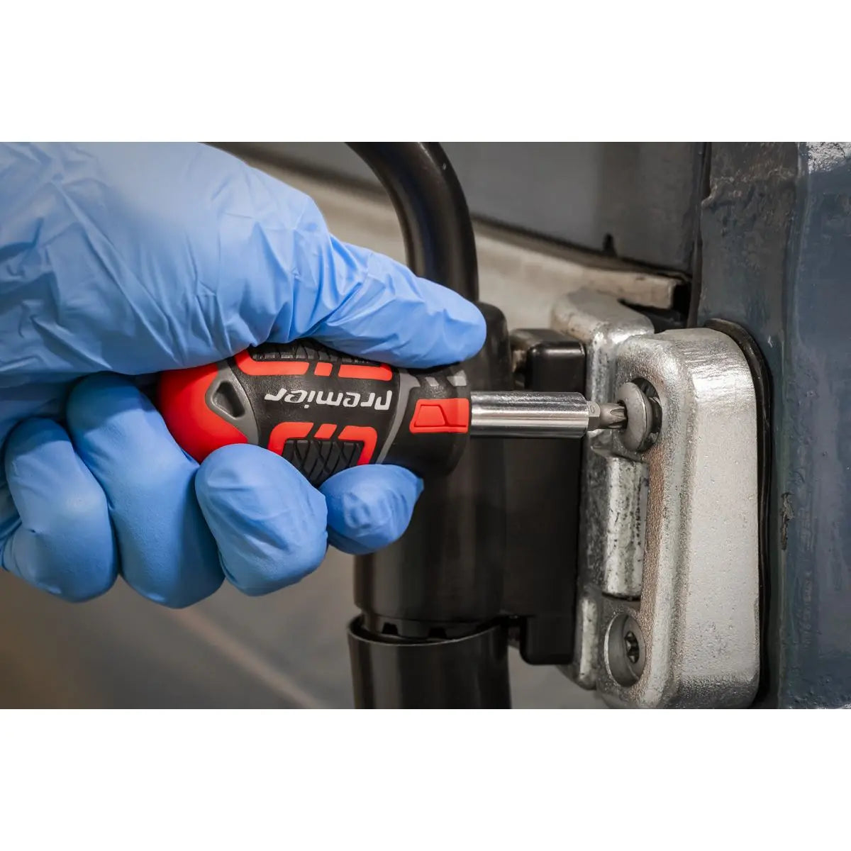 Sealey Premier Stubby Screwdriver Set 17pc GripMAX®  White Rose Tools