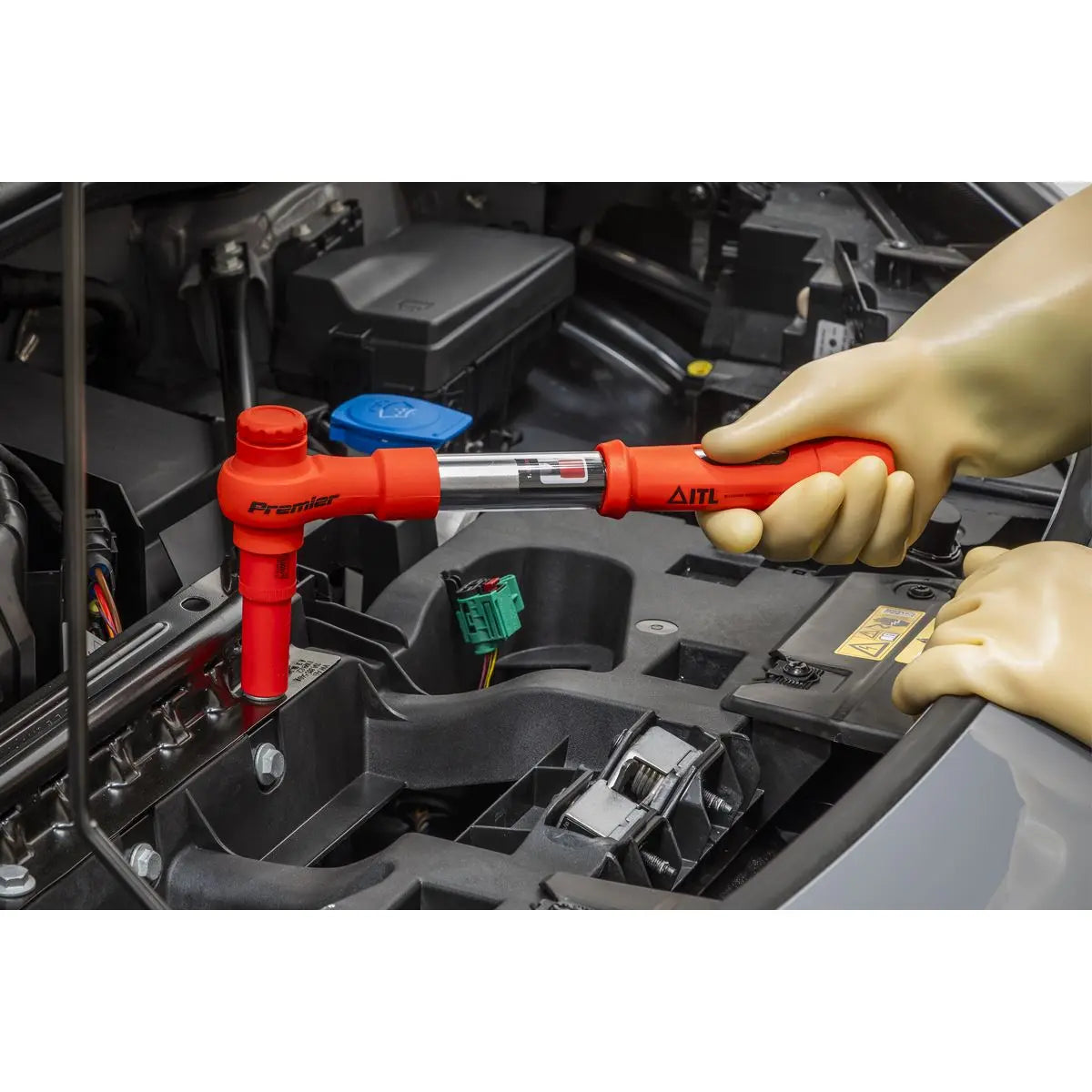 Sealey Premier Torque Wrench Insulated 1/2"Sq Drive 12-60Nm