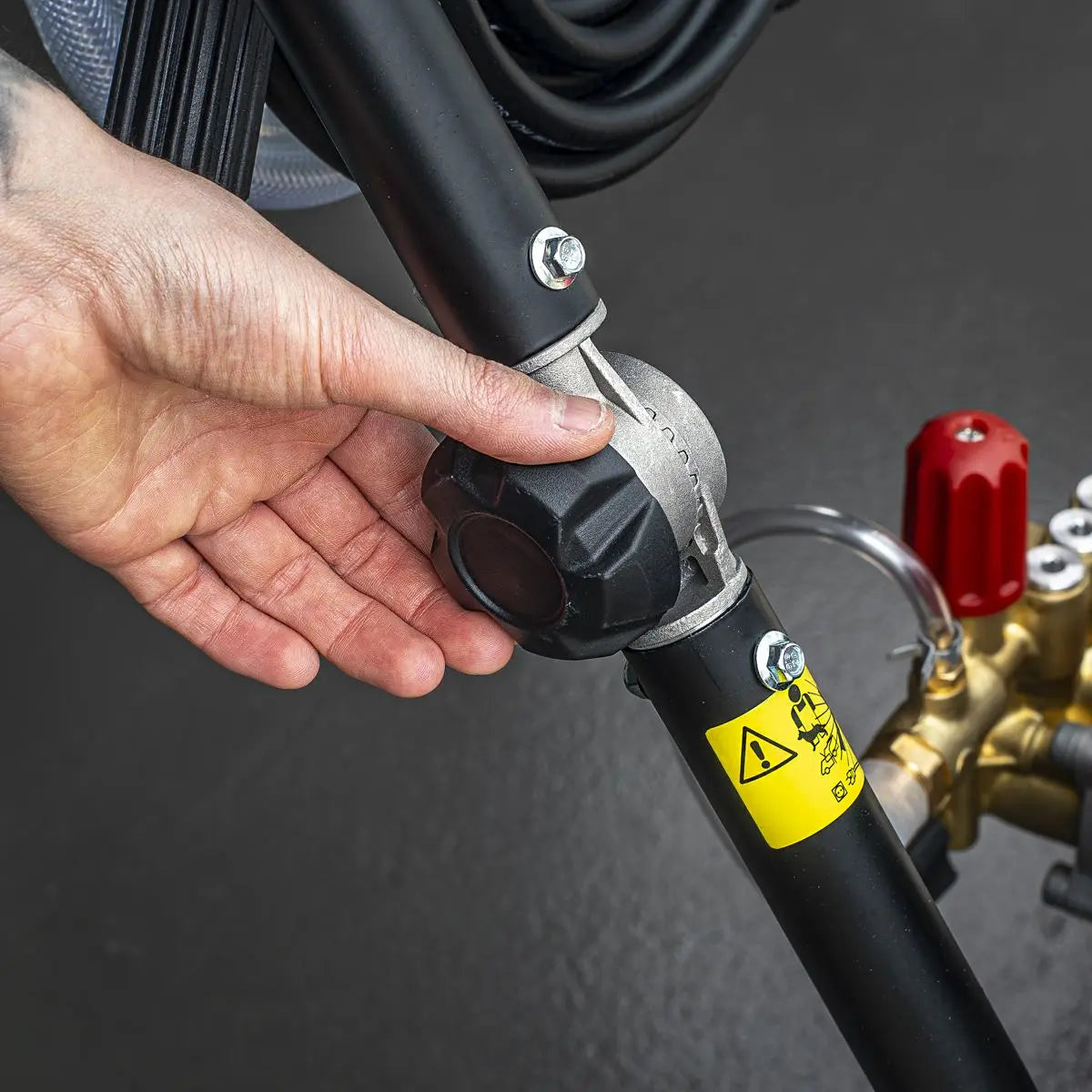 Sealey Pressure Washer 220bar 540L/hr Self-Priming 6.5hp Petrol White Rose Tools