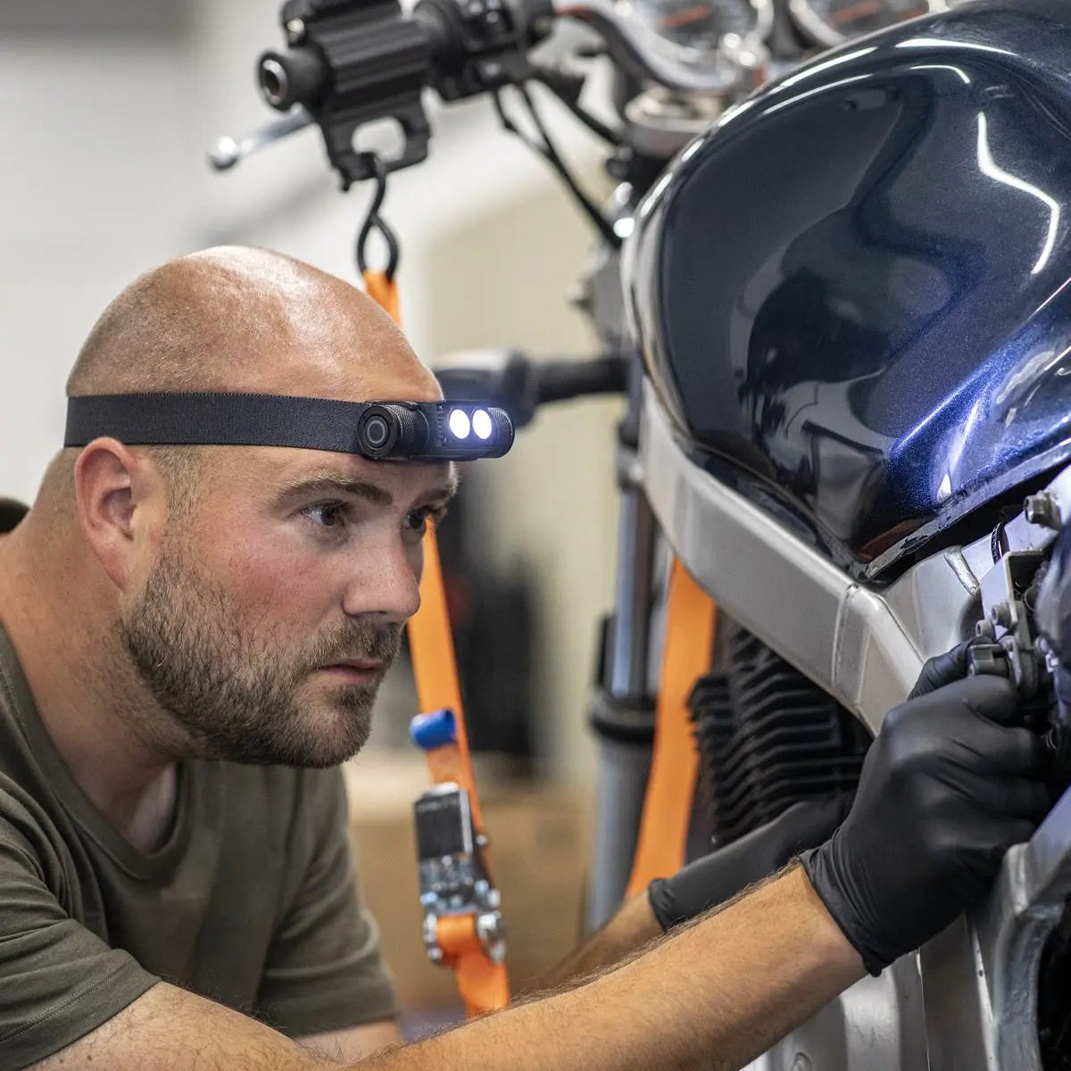 Sealey Rechargeable Head Torch 10W SMD LED White Rose Tools