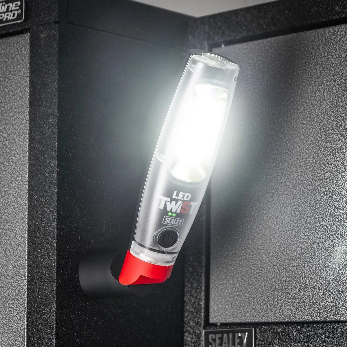 Sealey Rechargeable LED Twist Inspection Light 20W COB & 3W SMD, 3000lm, Magnetic Base & Power Bank White Rose Tools