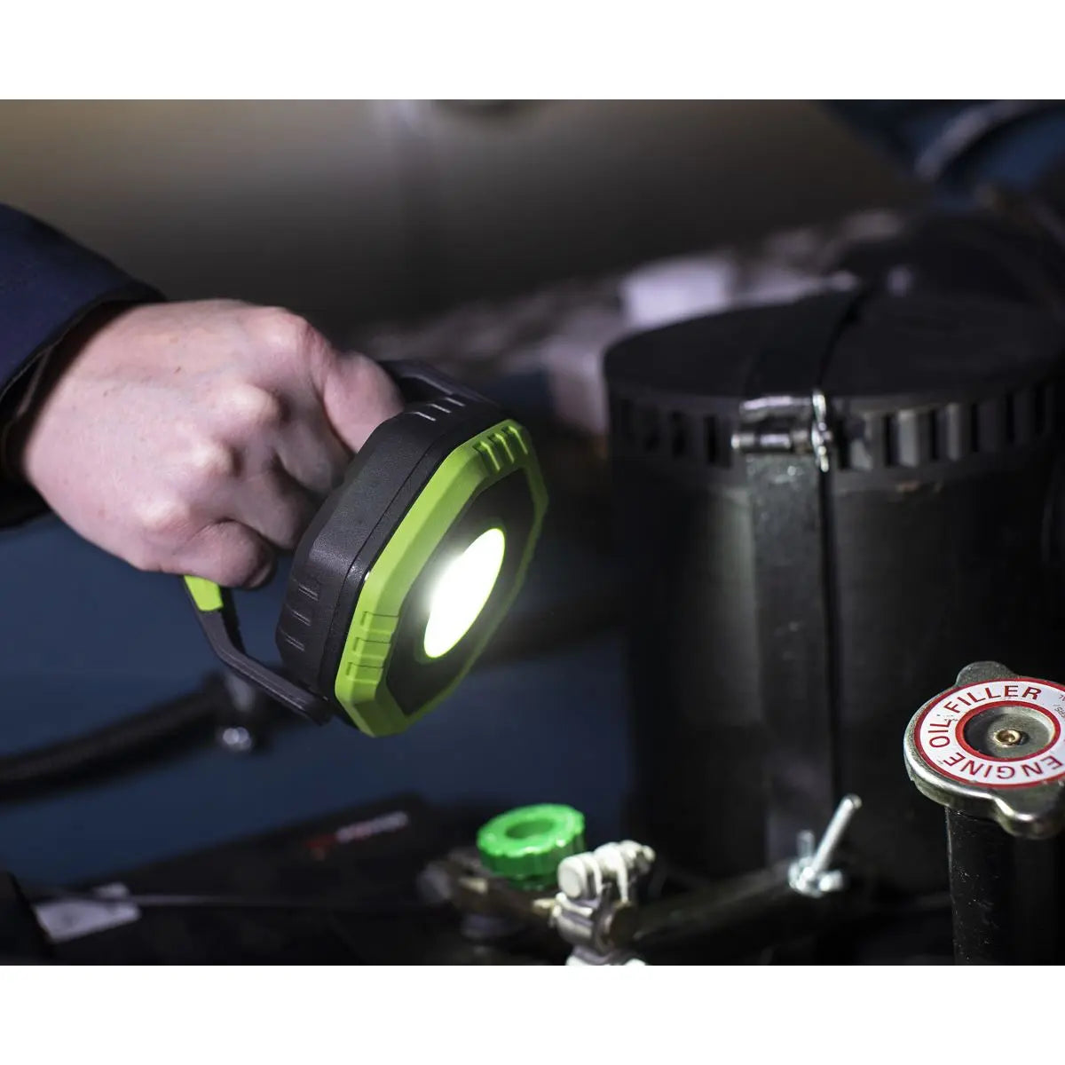 Sealey Rechargeable Pocket Floodlight with Magnet 360° 14W COB LED - Green