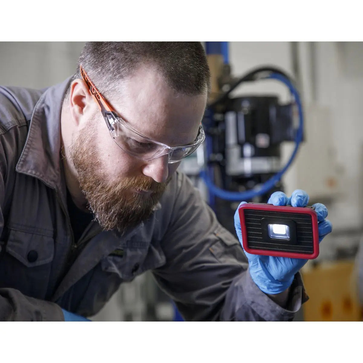 Sealey Rechargeable Pocket Floodlight with Power Bank 10W COB LED White Rose Tools