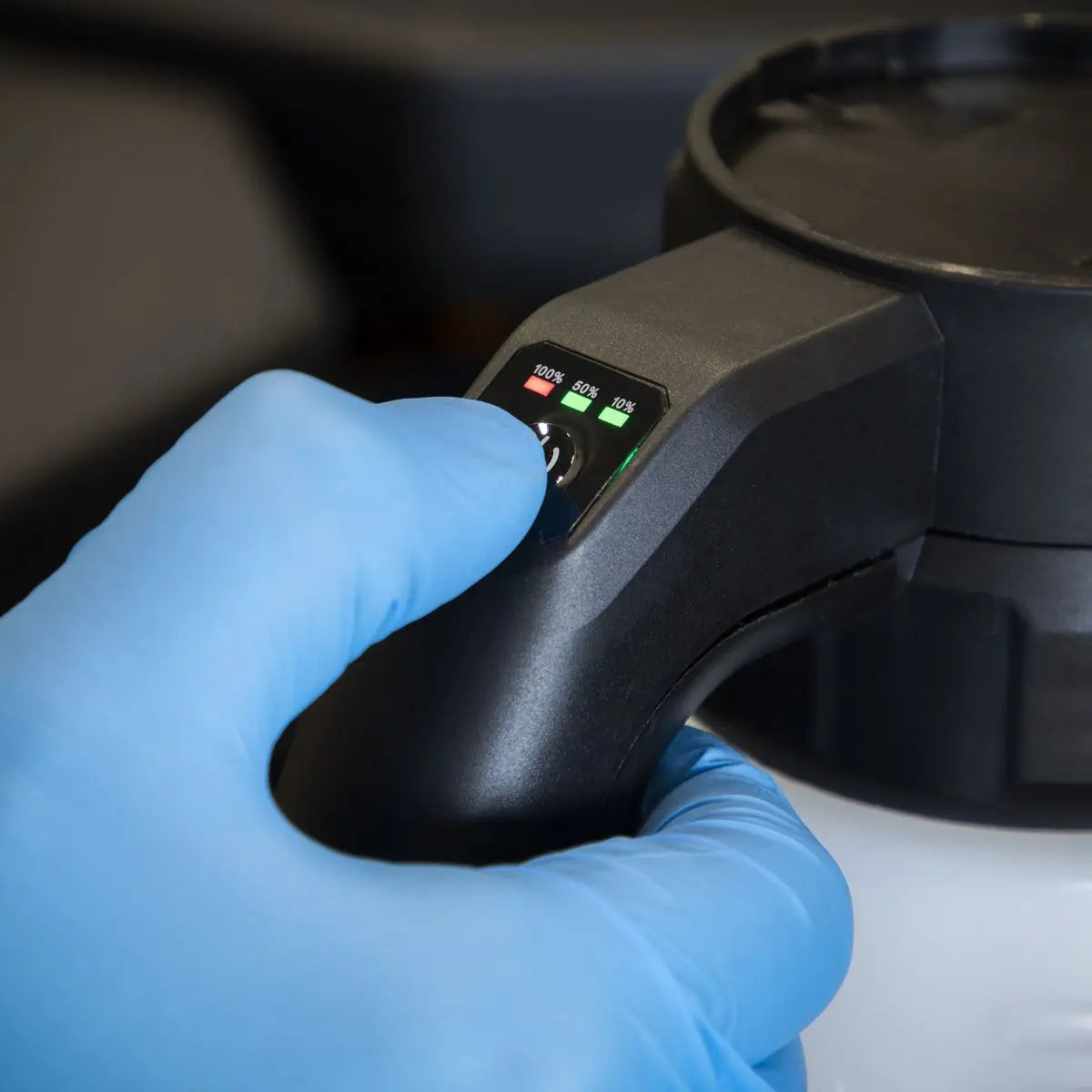 Sealey Rechargeable Pressure Sprayer 2L White Rose Tools